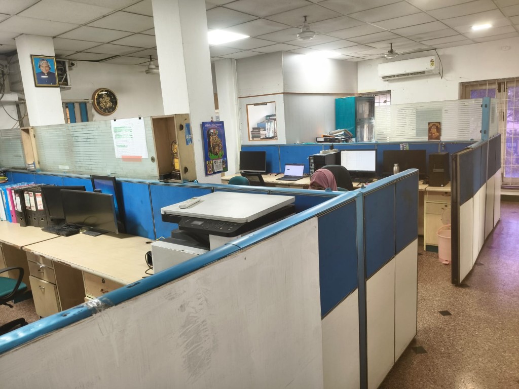 Raamtechlink office workspace